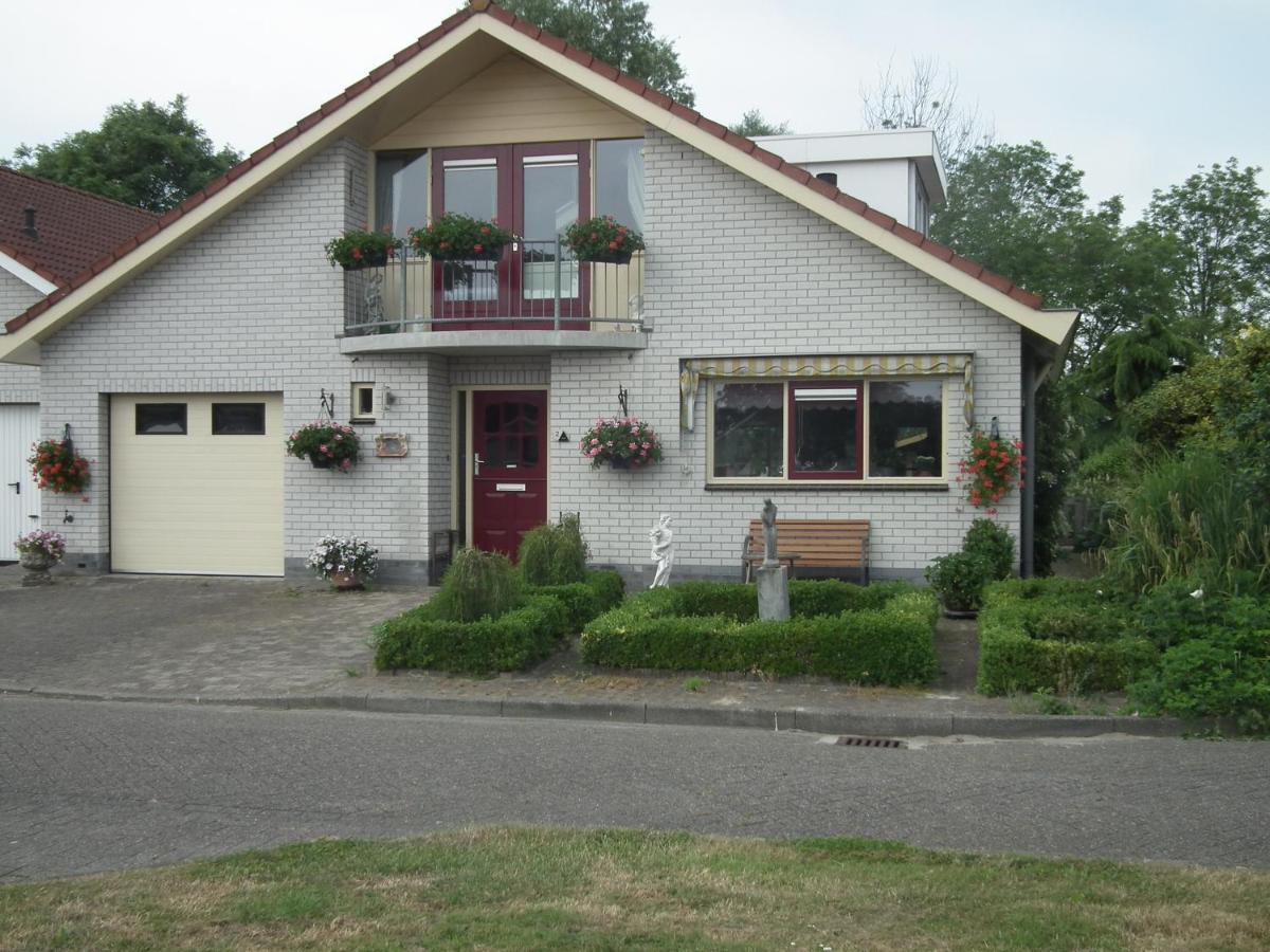 B & B Kaaskenswater Zierikzee Kültér fotó